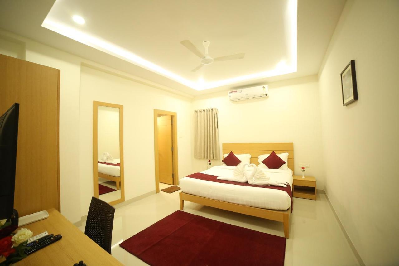 Mg Iris Hotel Tirupati Exterior photo
